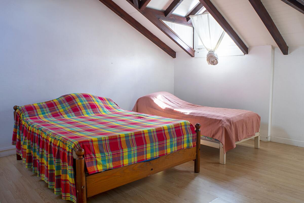 Appartement 50 m² au Moule, 2 chambres avec terrasse vue ville - Photo 10