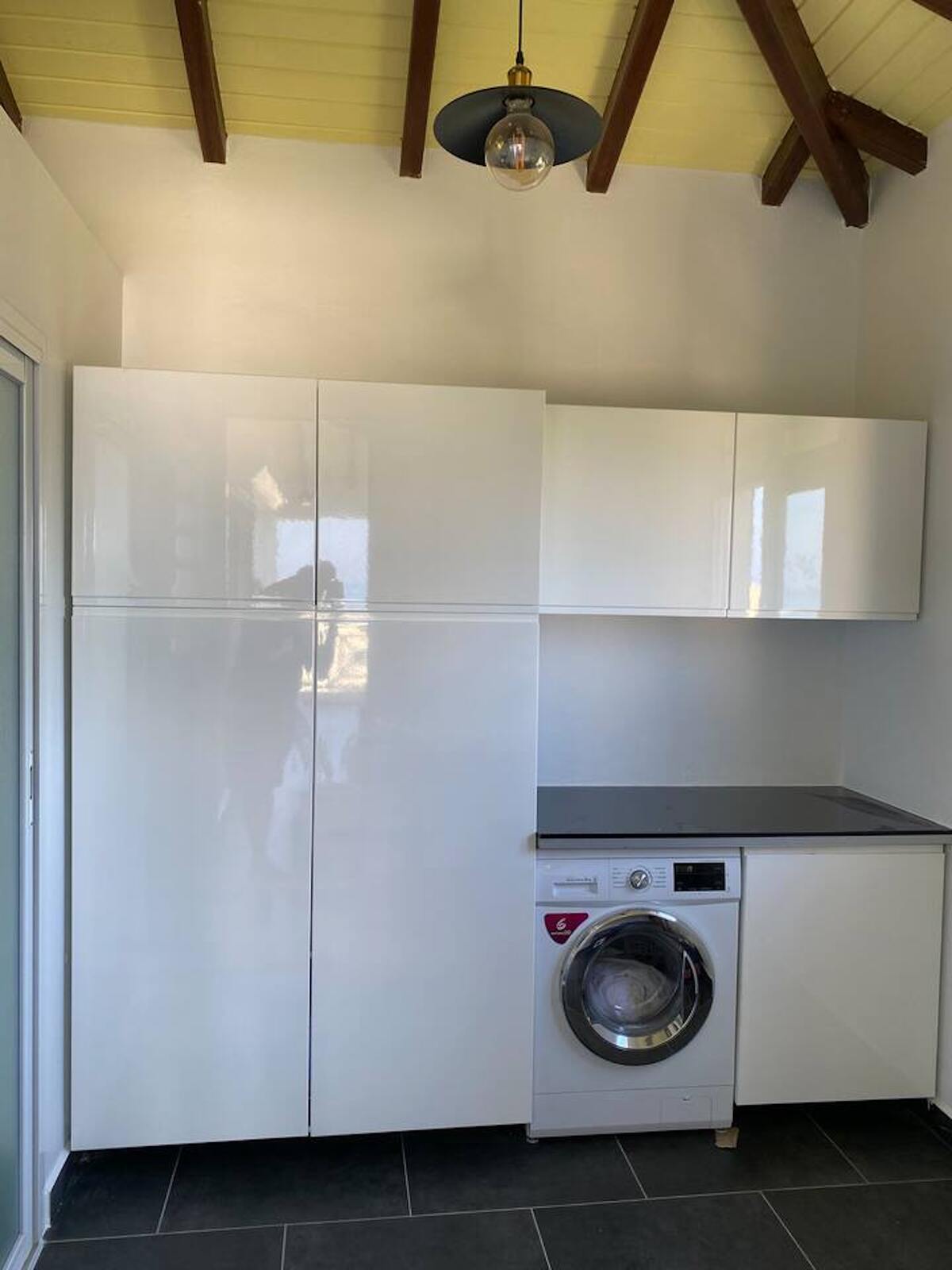 Maison 90 m² à Gourbeyre, vue mer et terrasse - Photo 6