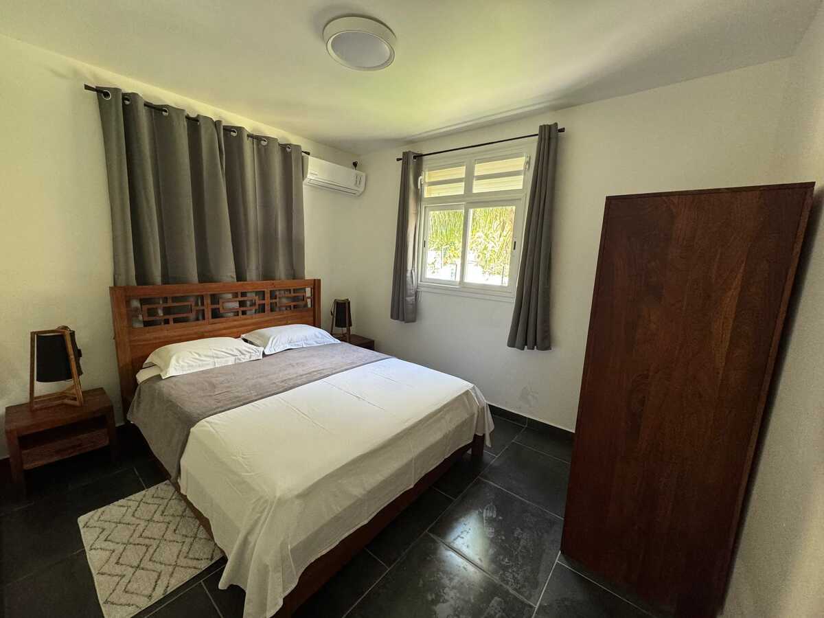 Maison 90 m² à Gourbeyre, vue mer et terrasse - Photo 9