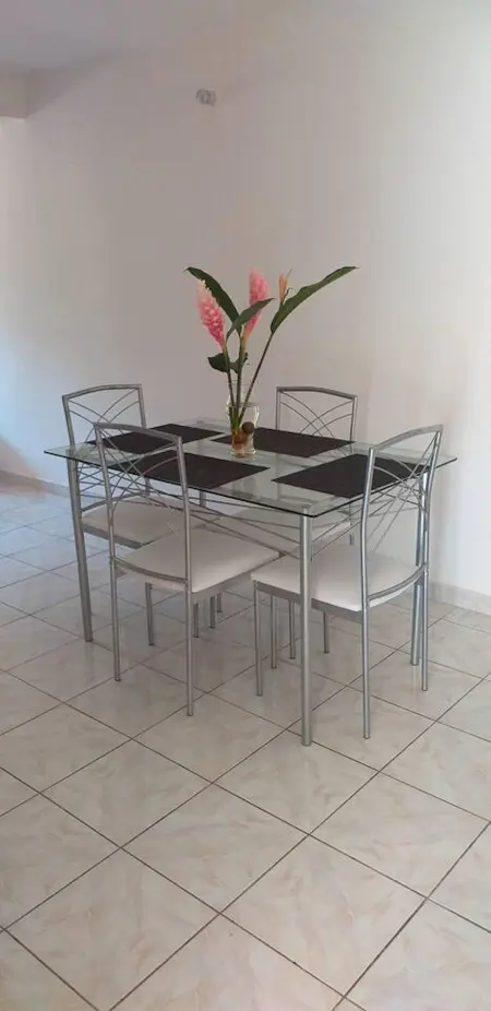 Appartement 45 m² avec balcon et jardin semi-enclos à Le Robert : photo 7
