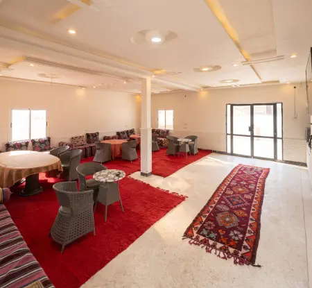 Villa avec piscine privée à Aït Ben Haddou, 6 chambres pour 16 pers. : photo 7