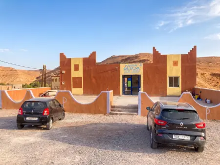 Villa avec piscine privée à Aït Ben Haddou, 6 chambres pour 16 pers. : photo 17