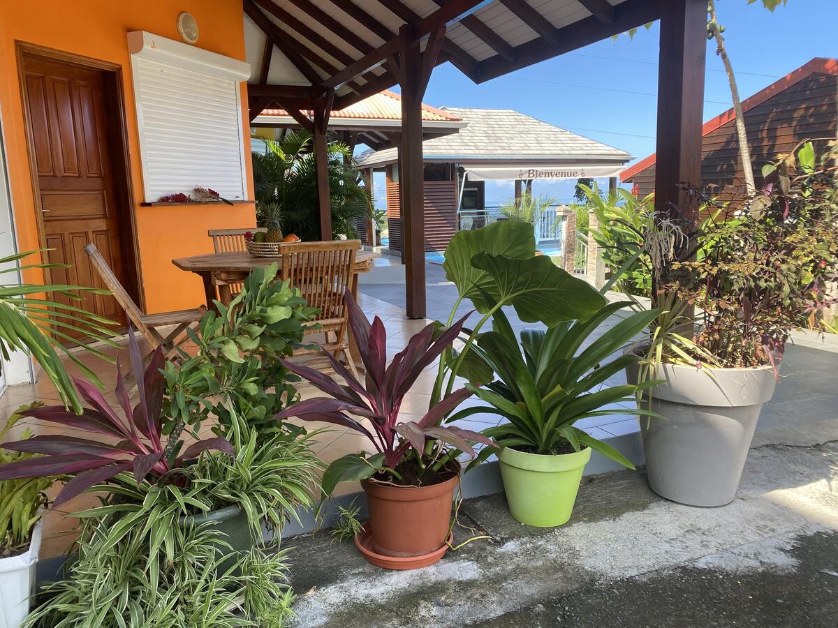 Bungalow 6 pers. à Vieux-Habitants, piscine & vue mer - Photo 20