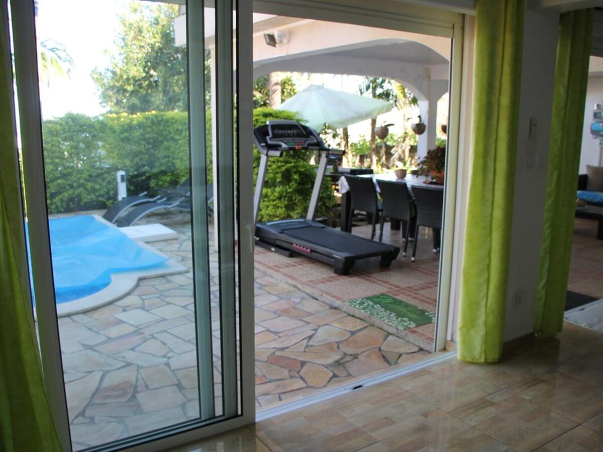 Villa avec piscine privée et vue mer à Le Tampon - Photo 24