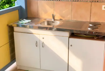 Studio chaleureux à Sainte-Anne - 29m² avec jardin. : photo 4
