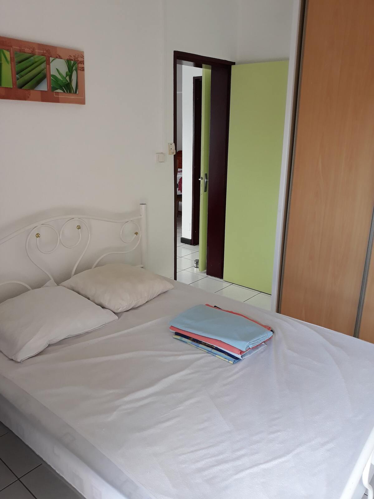 Appartement 1 chambre à Saint-Denis, parking inclus - Photo 4