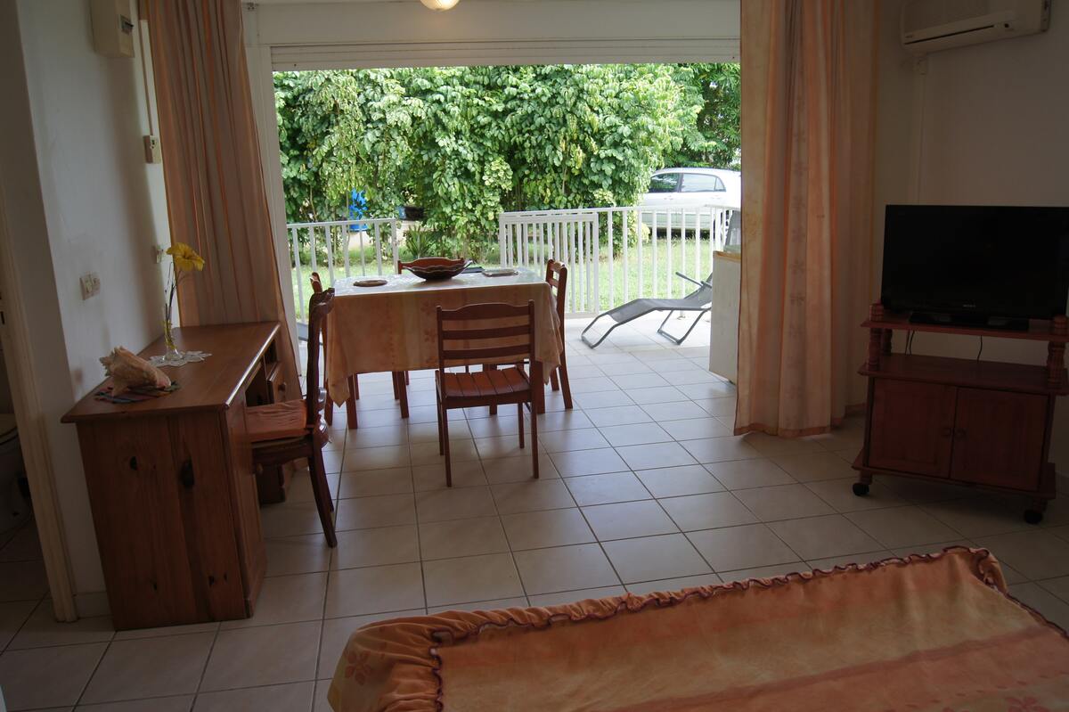 Studio 30 m² avec jardin clôturé au Moule - Photo 21