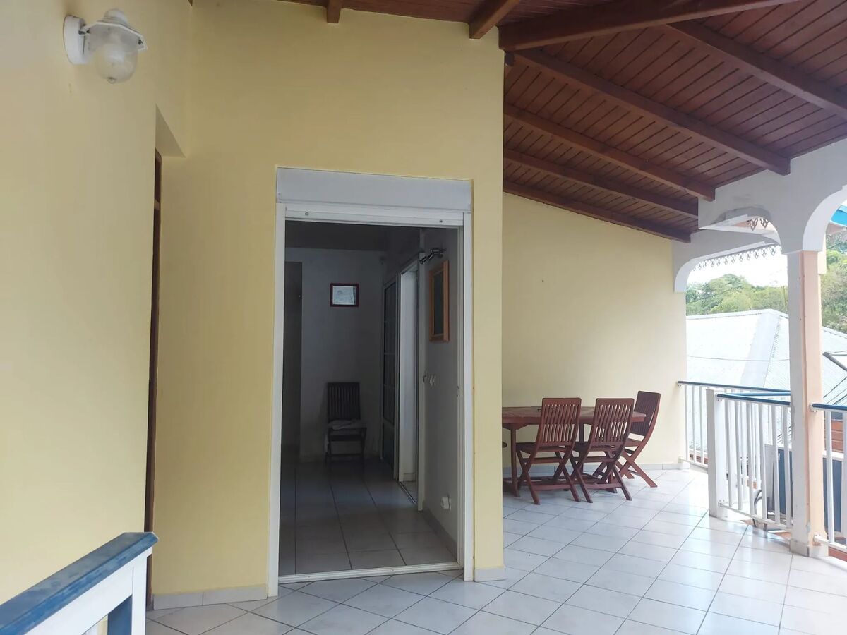 Appartement 2 chambres au Gosier, piscine partagée et terrasse - Photo 2