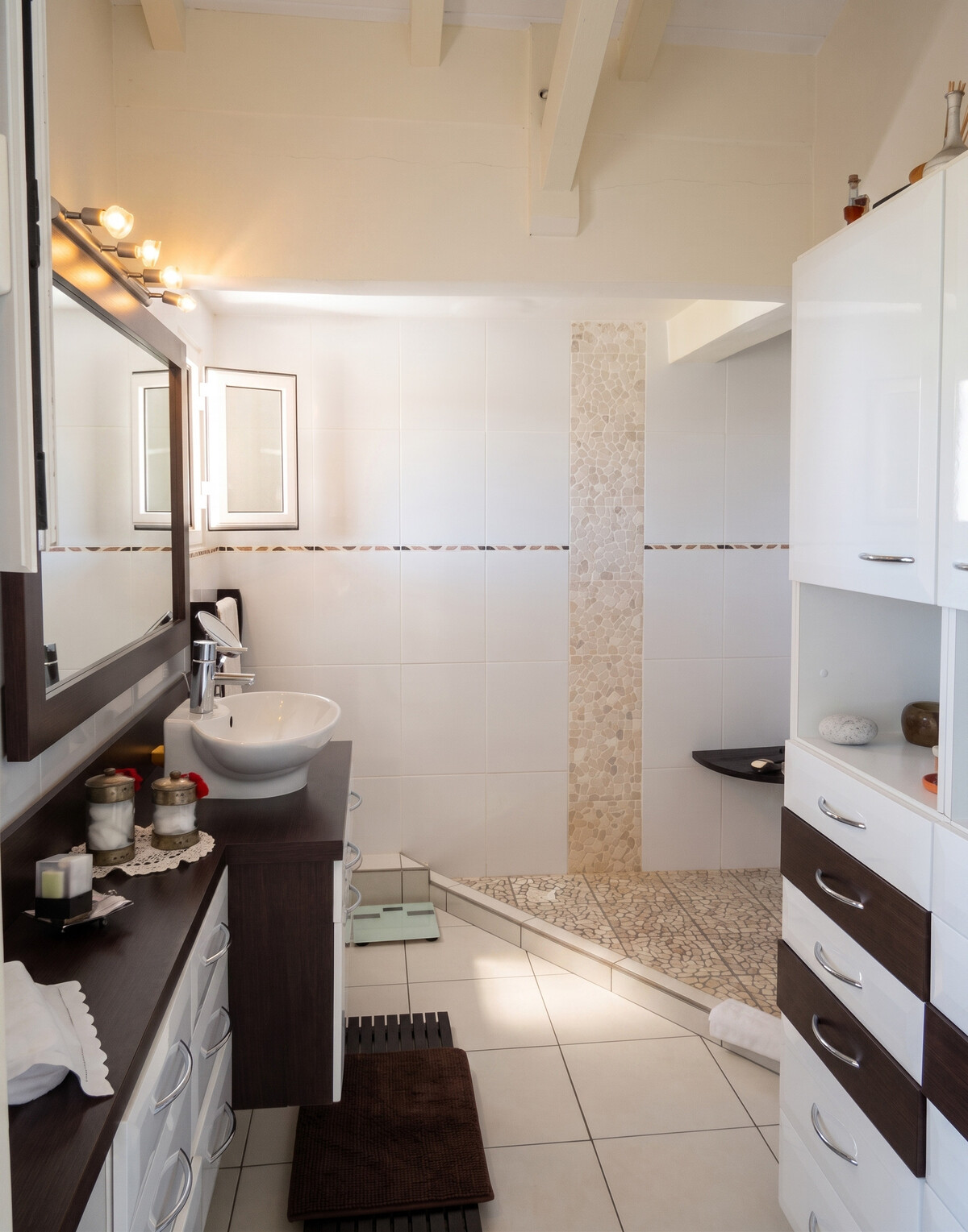 Villa avec piscine privée et jacuzzi à Le Gosier, Guadeloupe - Photo 29