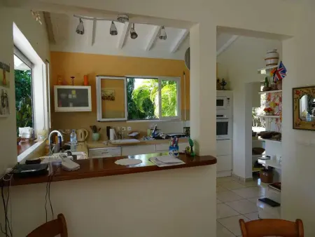 Villa de charme avec jacuzzi et piscine privée, Le Gosier - Photo 13
