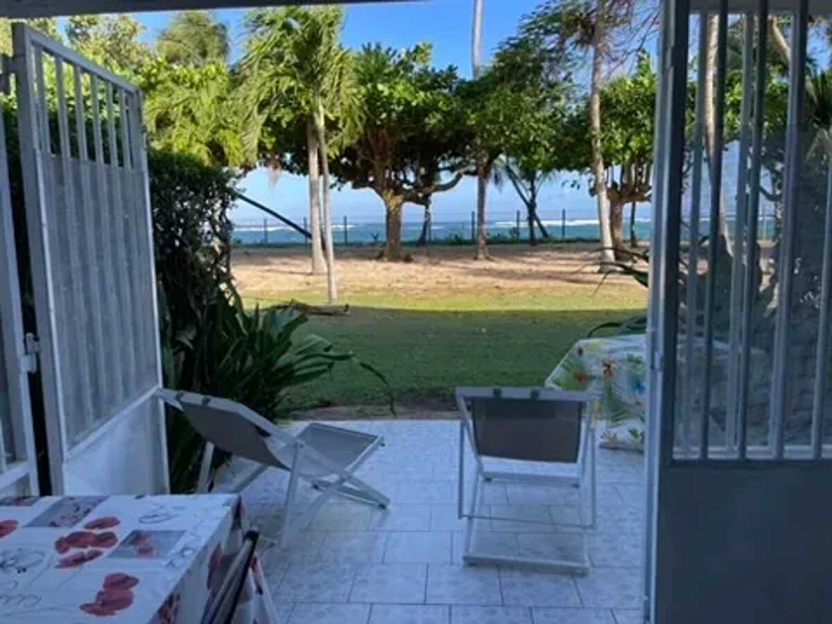 Studio 20 m² vue mer et jardin au Moule - Photo 1