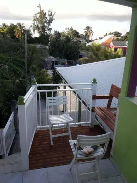 Appartement élégant à Sainte-Anne - 35 m² avec piscine - Photo 2