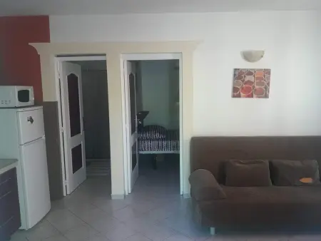 Appartement élégant à Sainte-Anne - 35 m² avec piscine - Photo 4