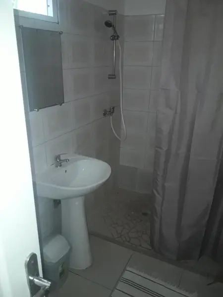 Appartement élégant à Sainte-Anne - 35 m² avec piscine - Photo 10