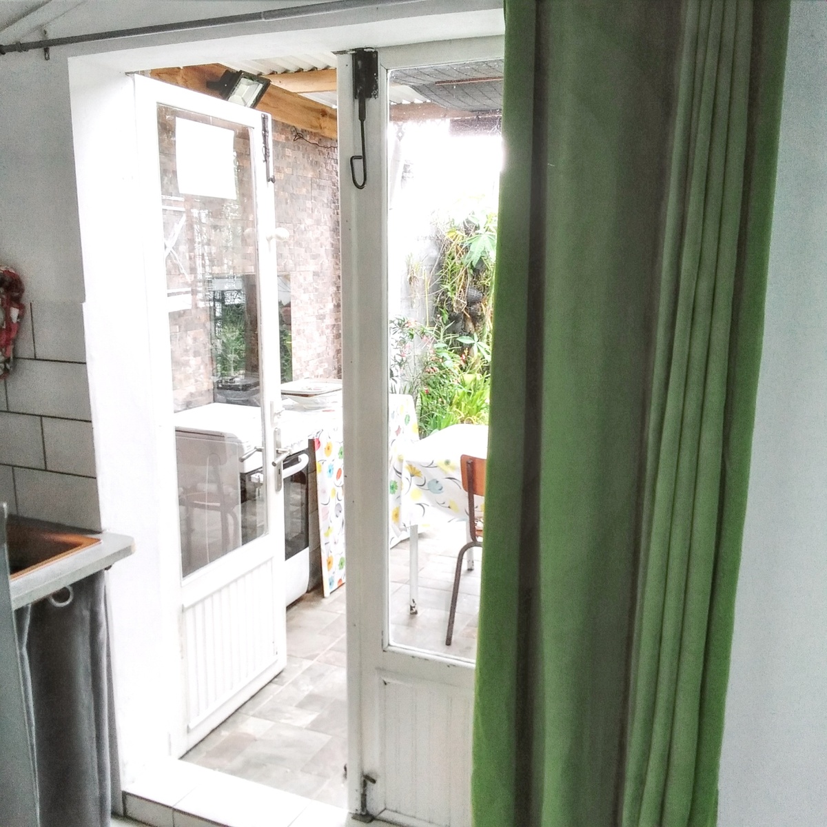 Bungalow avec terrasse et vue montagne à Saint-Pierre, La Réunion - Photo 5