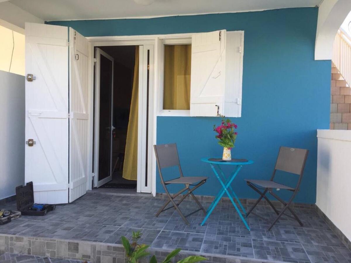 Appartement 35 m² Sainte-Anne, terrasse et plages - Photo 1
