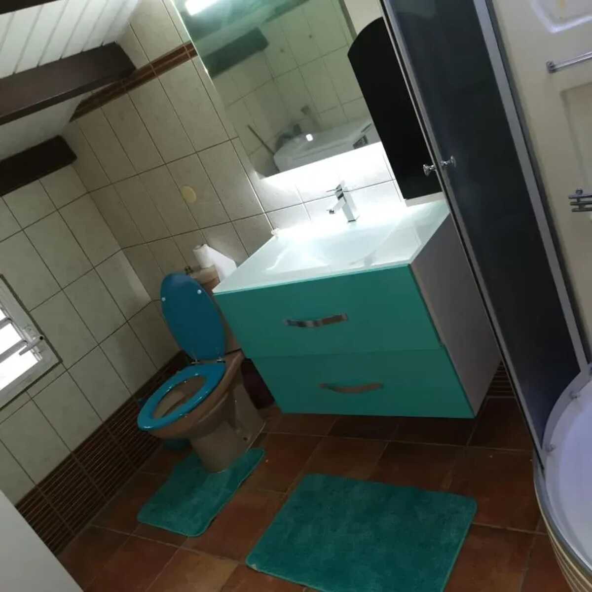 Appartement 6 pers. au Moule avec terrasse et jardin - Photo 9