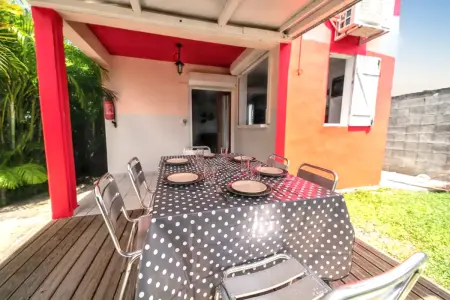 Maison charmante à Sainte-Anne avec piscine partagée. - Photo 1