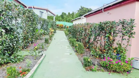 Location maison à Capesterre Belle Eau, Maison intime avec jardin à Capesterre