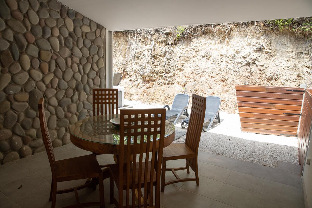 Maison 80 m² avec spa, sauna et piscine à Sainte-Anne - Photo 1