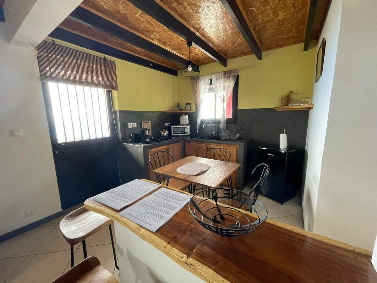 Maison 45 m² vue mer et jardin à Trois Bassins - Photo 5