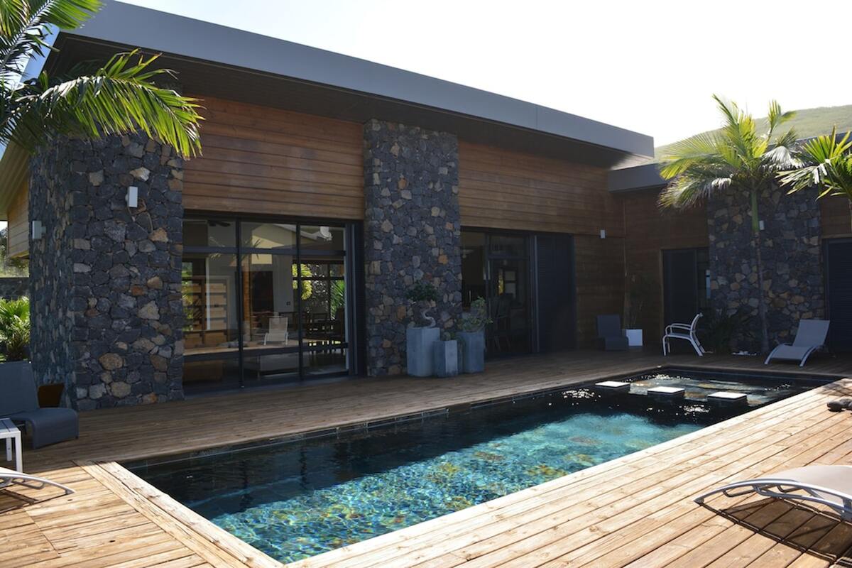 Villa 8 pers. piscine & jacuzzi vue mer à Saint-Leu - Photo 2