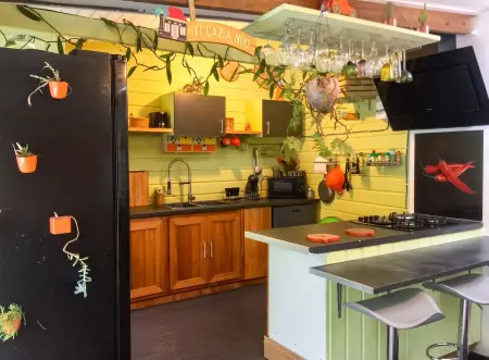 Maison avec piscine privée chauffable à Saint-Joseph, 5 personnes : photo 4
