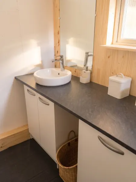 Maison avec piscine privée chauffable à Saint-Joseph, 5 personnes : photo 11