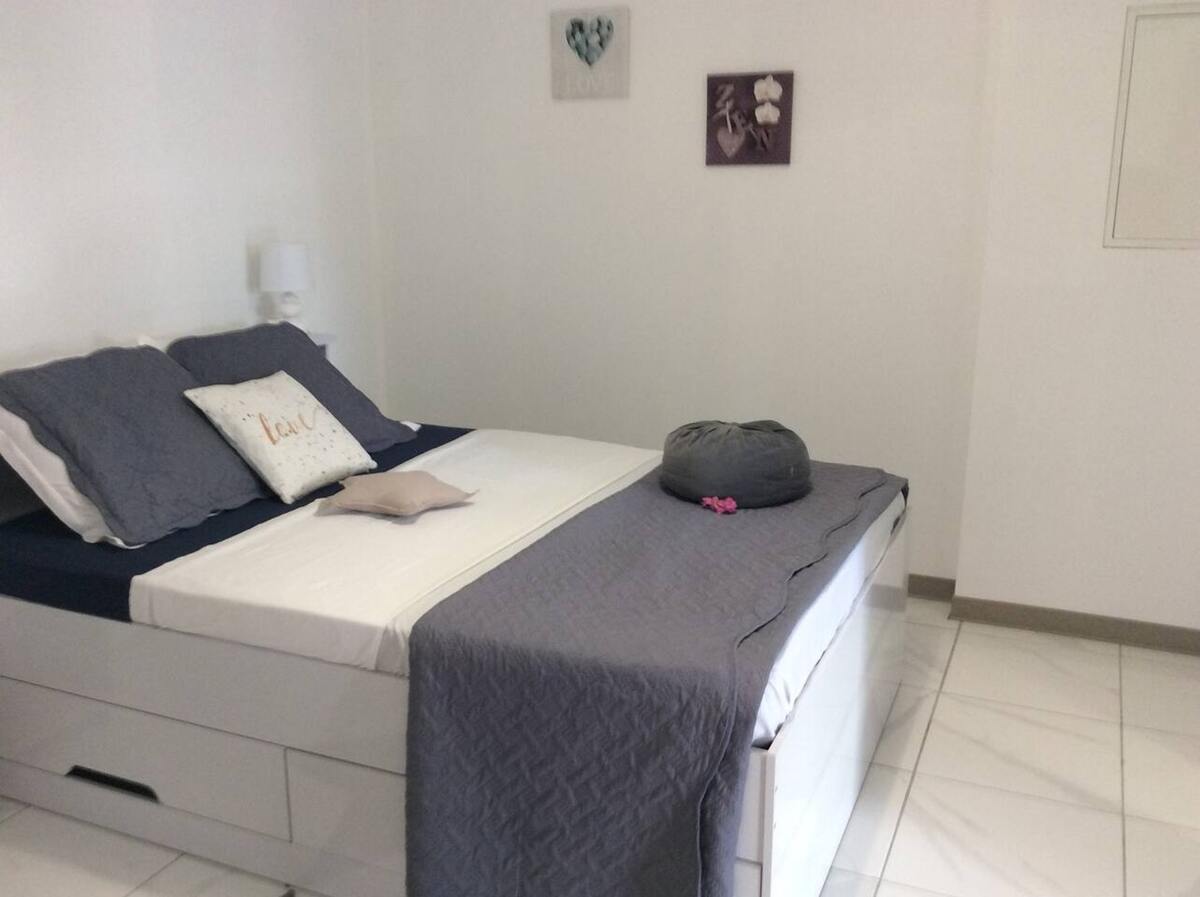 Maison 55 m² piscine partagée au Port - Photo 5