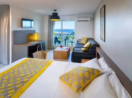 Studio 25 m² avec piscine partagée à Saint-François, Guadeloupe : photo 3