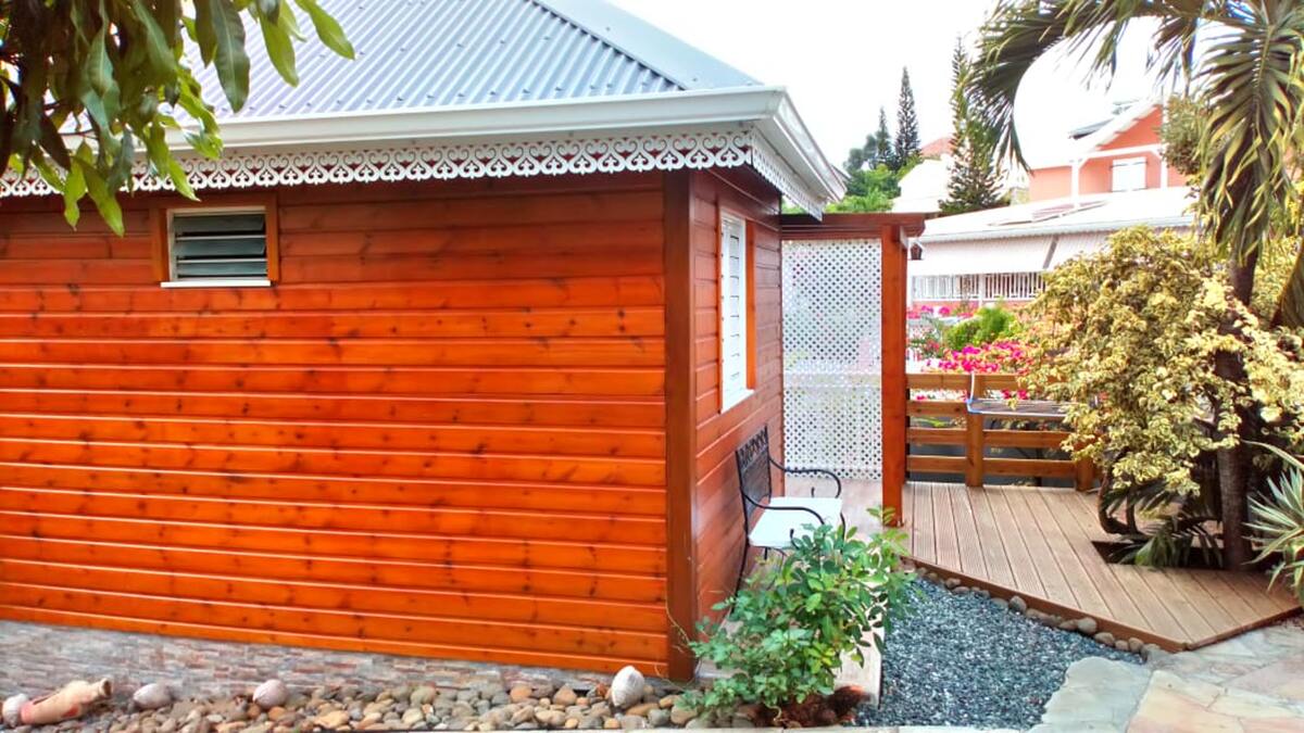 Bungalow avec piscine partagée et vue jardin à Le Gosier - Photo 3