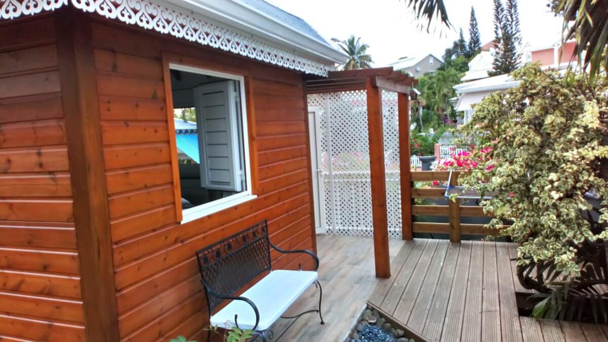 Bungalow avec piscine partagée et vue jardin à Le Gosier - Photo 21