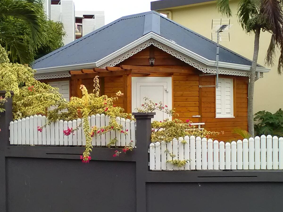 Bungalow avec piscine partagée et vue jardin à Le Gosier - Photo 23