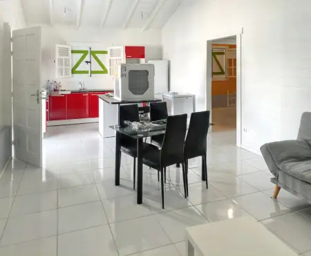 Maison familiale avec jardin au Vauclin, proche de la mer - Photo 11