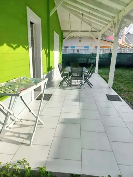 Maison familiale avec jardin au Vauclin, proche de la mer - Photo 17