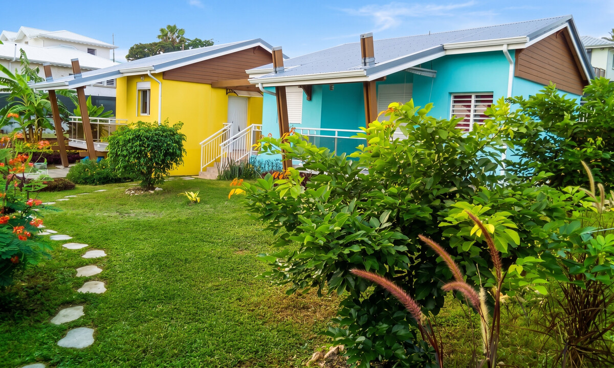 Bungalow 4 pers. à Sainte-Anne, terrasse et jardin - Photo 3