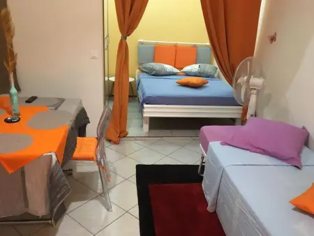 Appartement avec jardin et terrasse au Gosier, à 3 km de la plage : photo 2