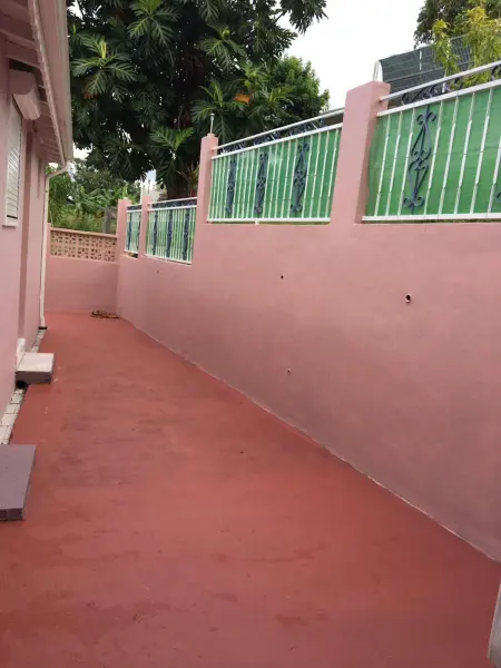 Appartement avec jardin et terrasse au Gosier, à 3 km de la plage : photo 9