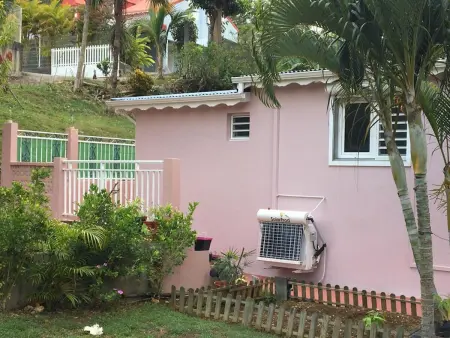 Appartement avec jardin et terrasse au Gosier, à 3 km de la plage : photo 12