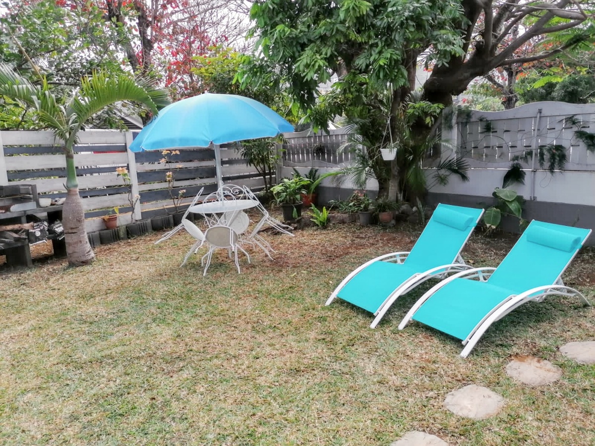 Maison 2 chambres avec jardin à l'Étang-Salé les Bains - Photo 7