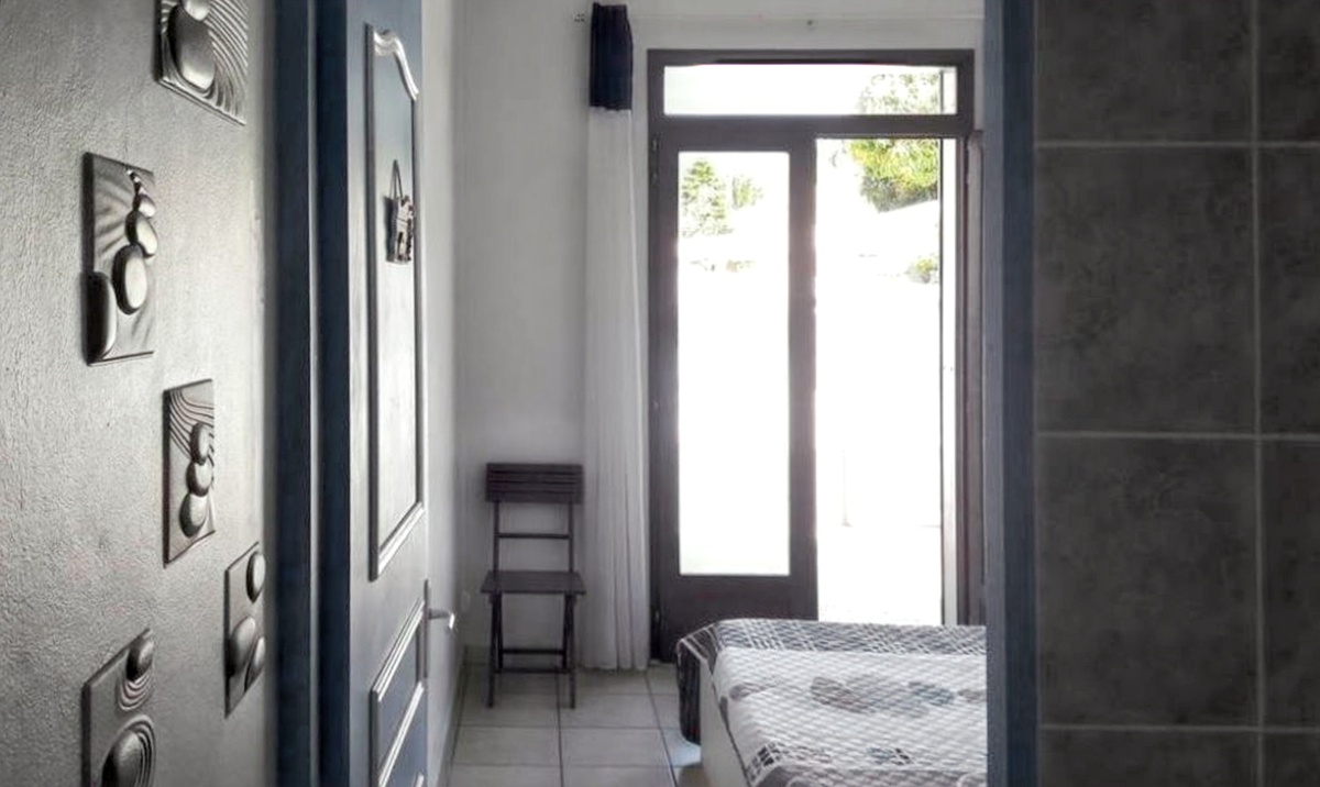 Maison 2 chambres avec jardin à l'Étang-Salé les Bains - Photo 9