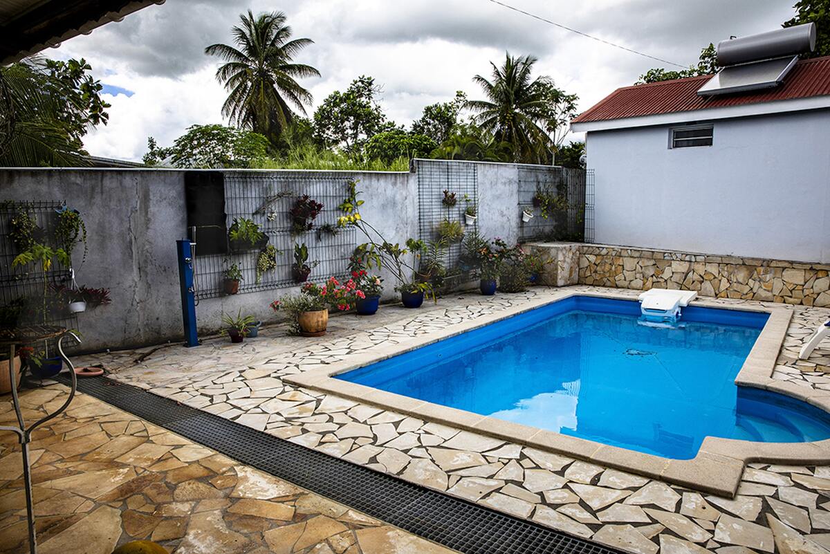 Bungalow piscine privée Baie-Mahault, 4 personnes - Photo 1
