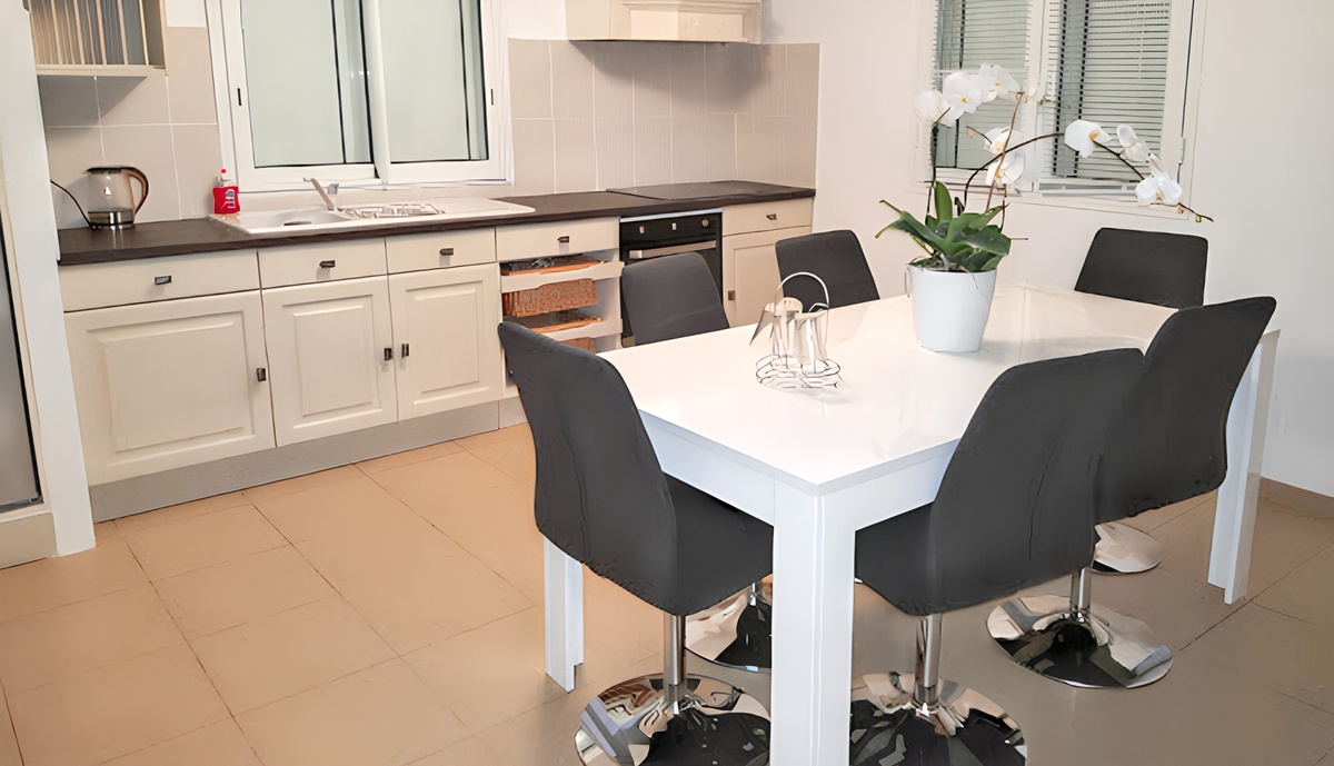 Villa 23 pers. à Saint-Benoît : piscine privée & vue mer - Photo 4