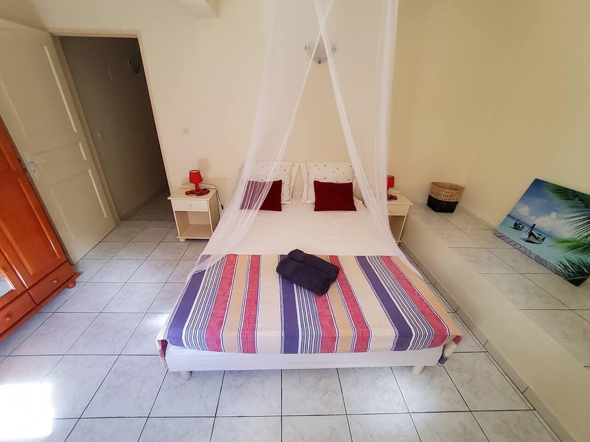 Appartement 110 m² avec jardin clôturé au Diamant, Martinique - Photo 4