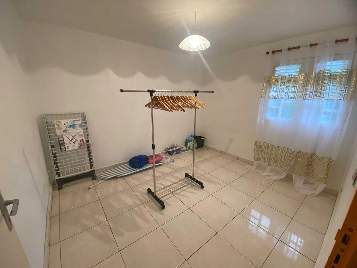 Maison 1 chambre à Baie-Mahault, jardin clos et parking - Photo 7