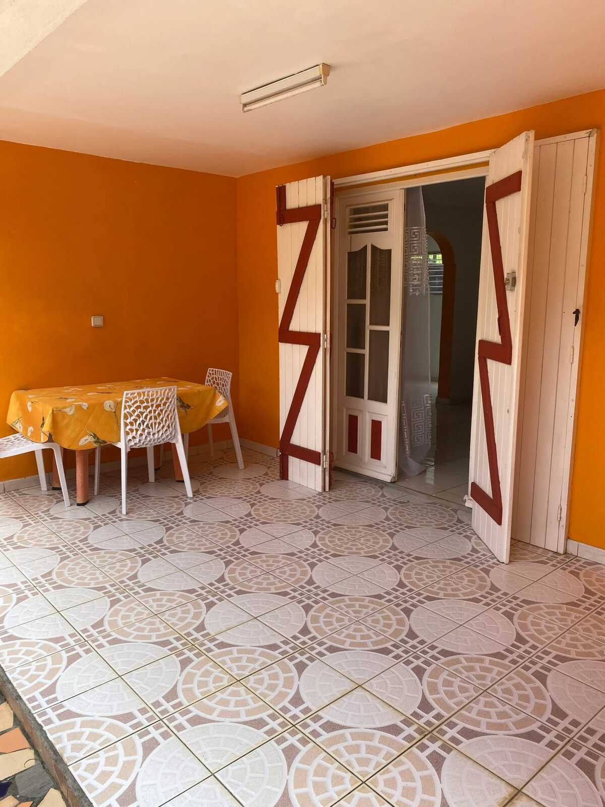 Maison 1 chambre à Baie-Mahault, jardin clos et parking - Photo 16