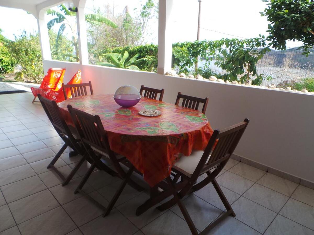 Maison 78 m² Bouillante, jardin clôturé et vue montagnes - Photo 1