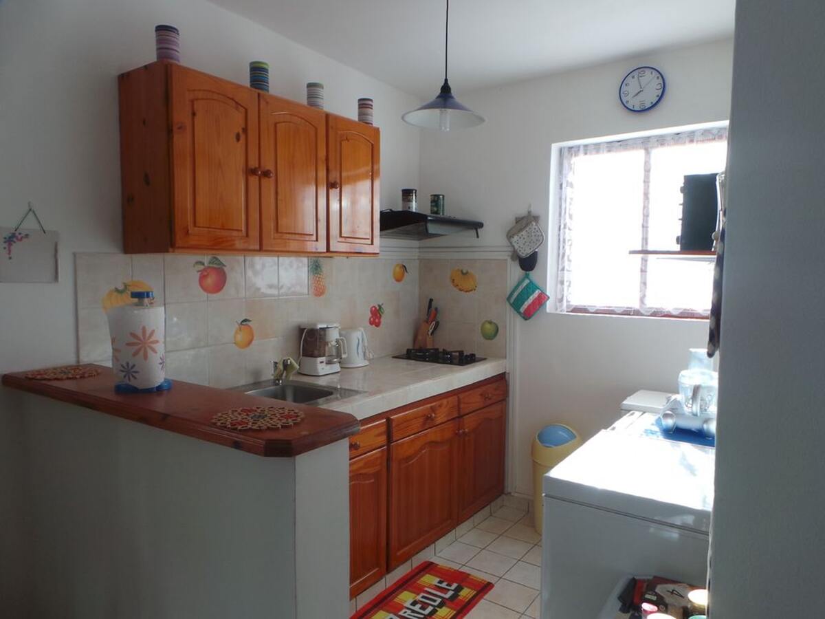 Maison 78 m² Bouillante, jardin clôturé et vue montagnes - Photo 5