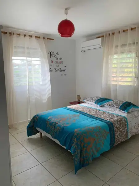 Maison charmante à Sainte-Anne avec piscine privée - Photo 2