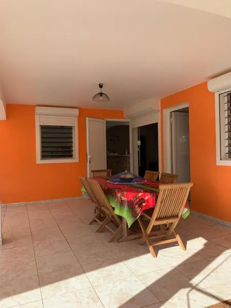 Maison charmante à Sainte-Anne avec piscine privée - Photo 13